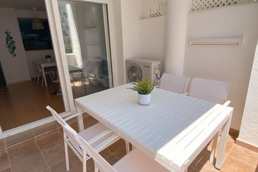 Blue Marina - Terraza, Piscina Y Wifi Gratis Appartement Roses Buitenkant foto